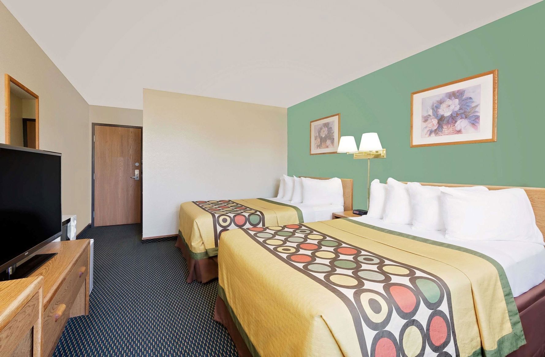 Blackout curtains, free cots/infant beds, rollaway beds, free WiFi