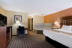 Literie de qualité supérieure, bureau, rideaux occultants