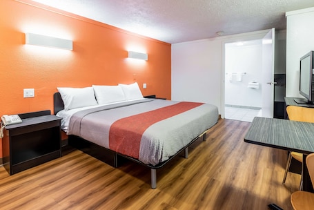 Wifi gratis y ropa de cama . Motel 6 Mansfield, OH