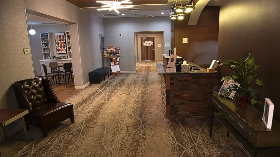 DoubleTree by Hilton Helena Downtown
