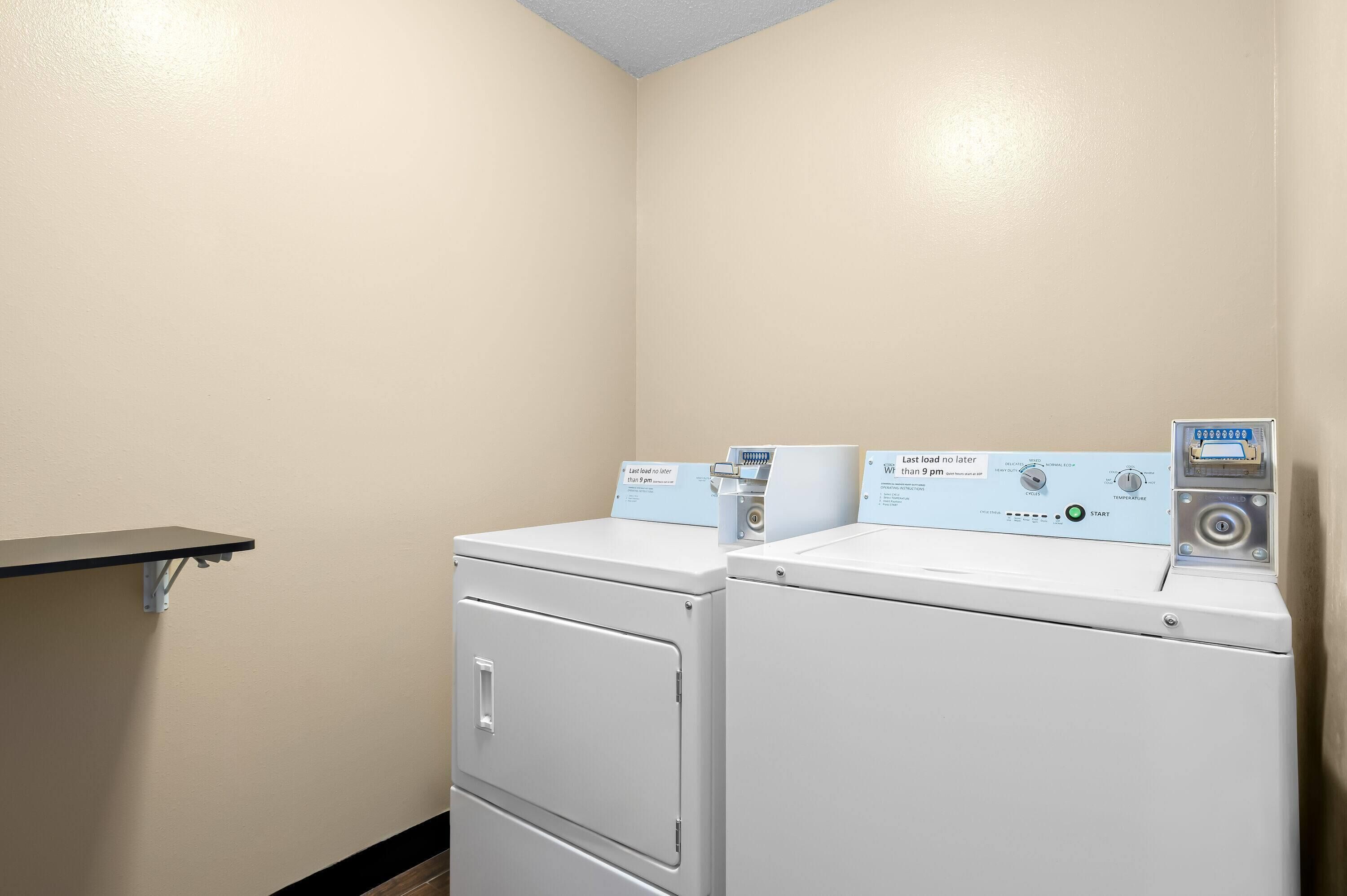 Ruang laundry