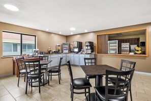 Desayuno continental incluido todos los días 