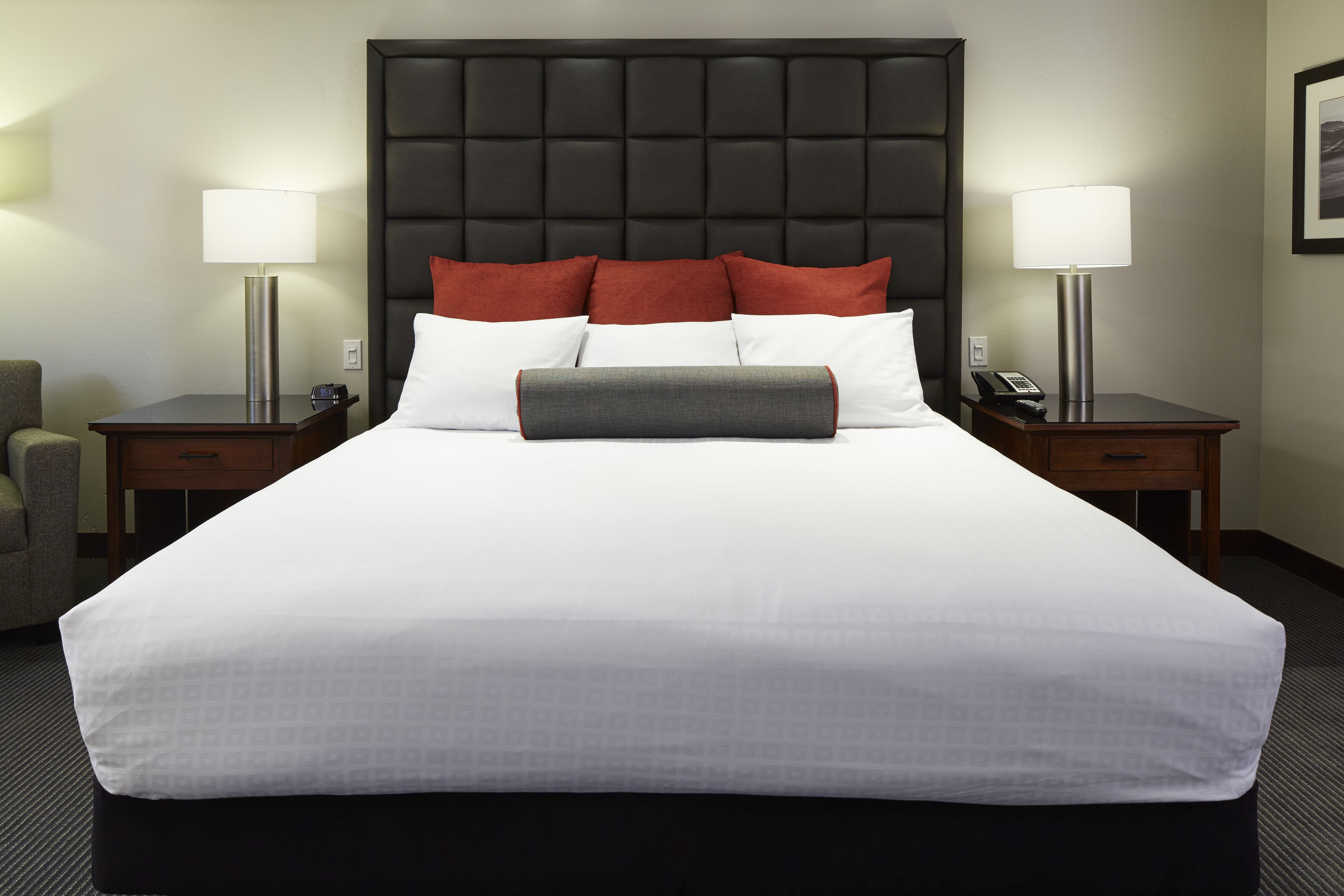 egyptian cotton sheets, premium bedding, down duvets, in-room safe