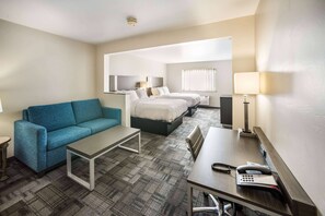 Studio Suite, 2 Queen Beds, Non Smoking - AmericInn by Wyndham Green Bay Near Stadium (Green Bay)