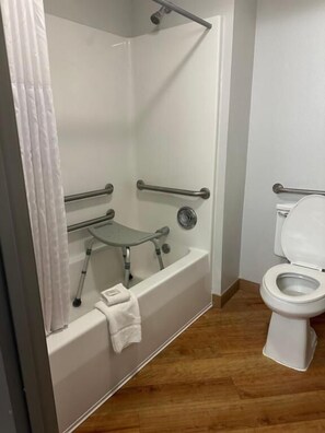 Room, 1 King Bed, Bathtub Grab Bars, Non Smoking (Mobility) | Bathroom | Combined shower/tub, free toiletries, hair dryer, towels