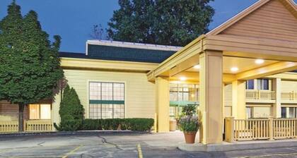 La Quinta Inn by Wyndham Oshkosh