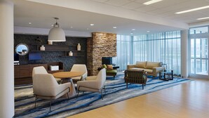 Lobby-lounge