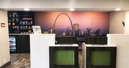 La Quinta Inn by Wyndham St. Louis Hazelwood - Airport North