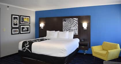 La Quinta Inn by Wyndham St. Louis Hazelwood - Airport North