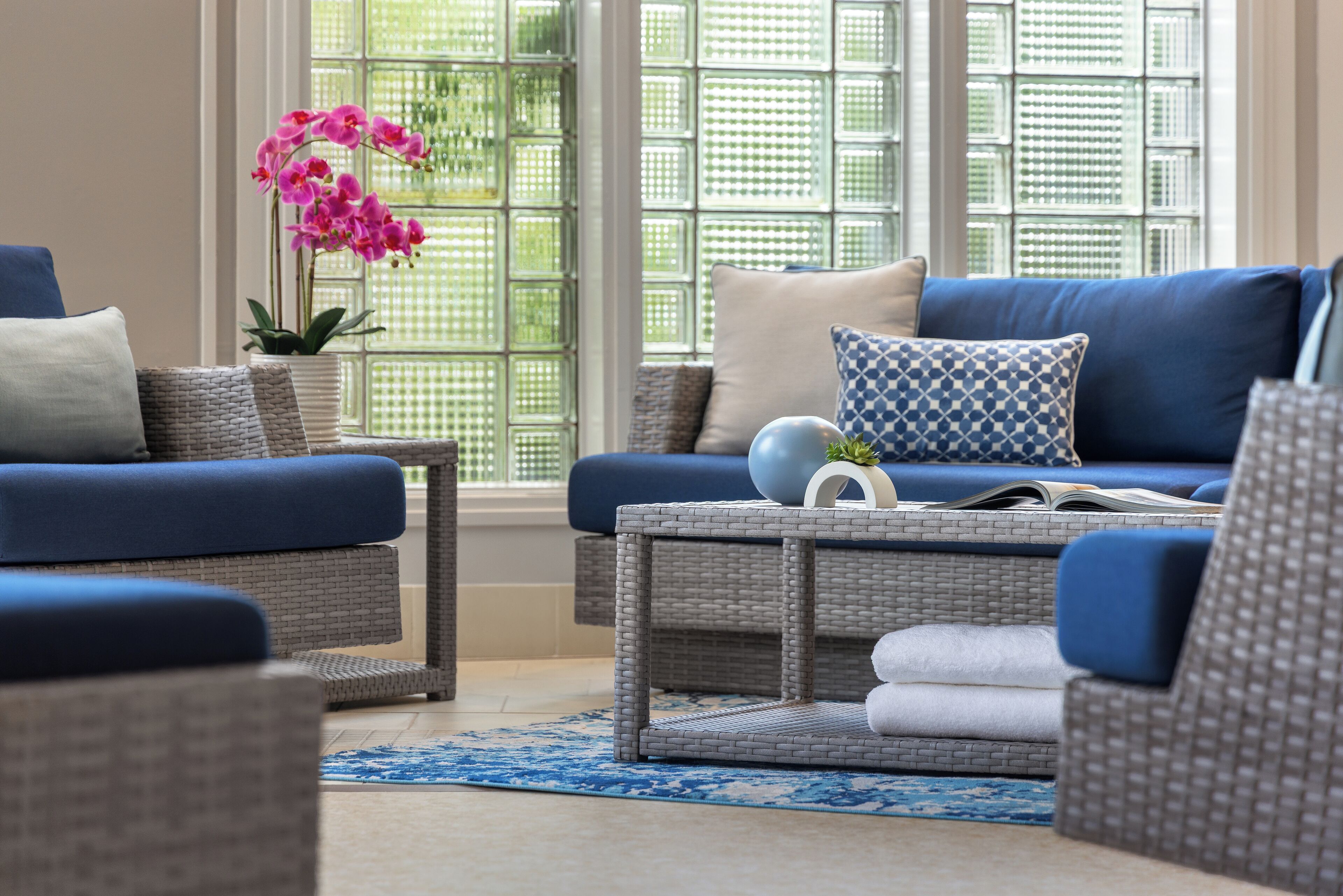 couples treatment room(s), sauna, hot tub, steam room, body treatments