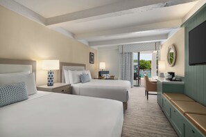 Premium bedding, in-room safe, desk, iron/ironing board - Abbey Resort and Avani Spa (Fontana)