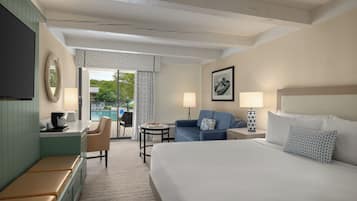 Premium bedding, in-room safe, desk, iron/ironing board