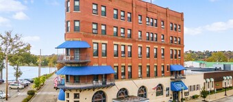 The Lafayette A grand Riverboat Era Hotel