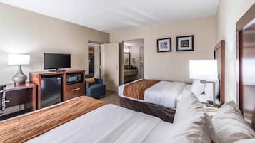 套房, 1 间卧室, 无烟房 | 6 多间卧室、高档床上用品、客房内保险箱、办公桌