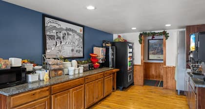 Super 8 by Wyndham Jackson Hole