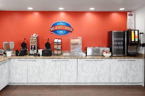 Free daily continental breakfast