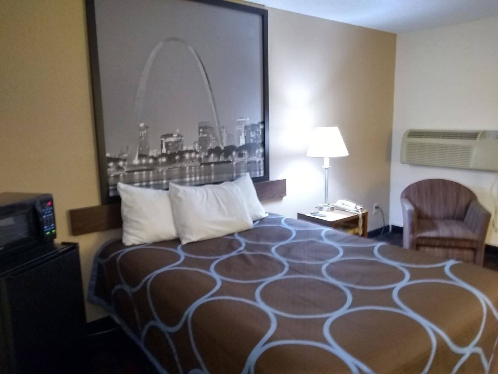 Een bureau, gratis babybedden, extra bedden, gratis wifi