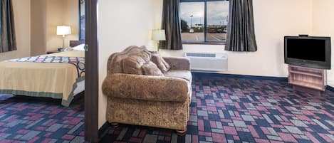 Desk, free cots/infant beds, rollaway beds, free WiFi