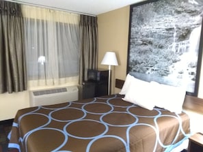 Double Room, 2 Double Beds | Desk, cots/infant beds, rollaway beds, free WiFi