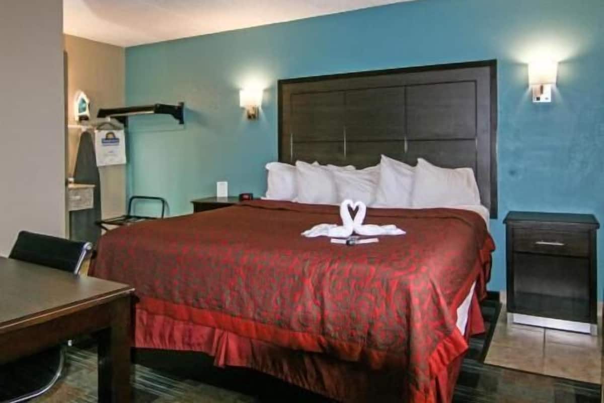 Premium bedding, desk, blackout drapes, iron/ironing board