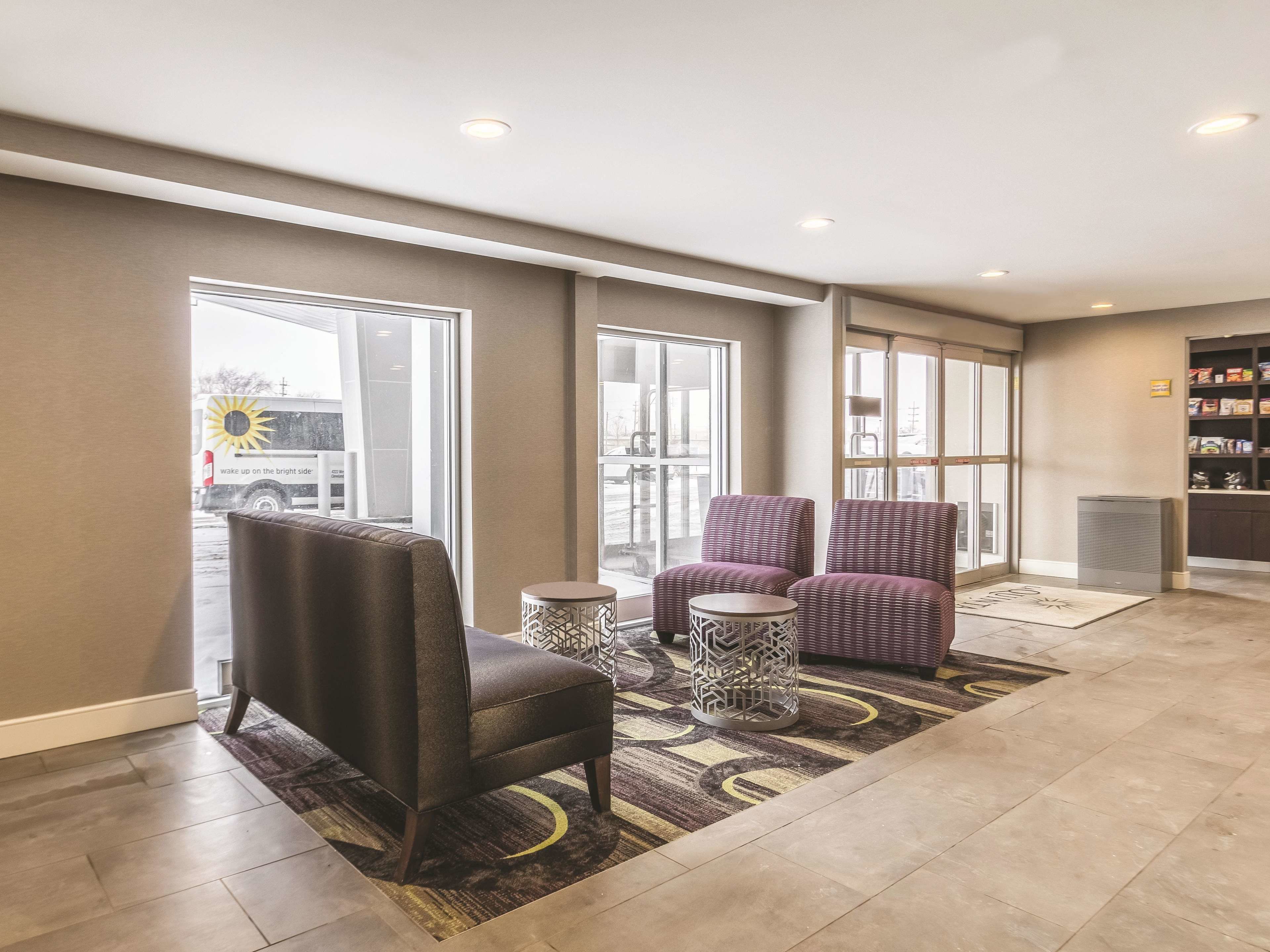 Foto - La Quinta Inn & Suites by Wyndham Cleveland - Airport North