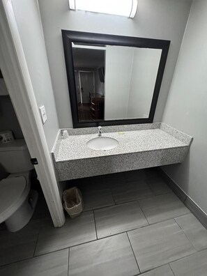 Room amenity - Budgetel Inn & Suites (Columbus)
