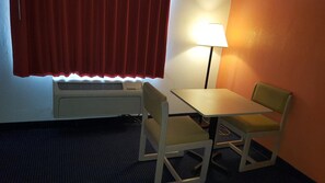 32-Zoll-Flachbildfernseher mit Kabelempfang