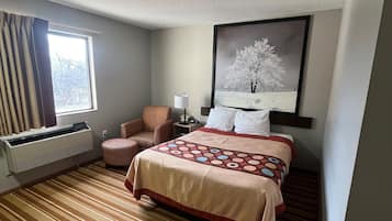 Cortinas blackout y tabla de planchar con plancha