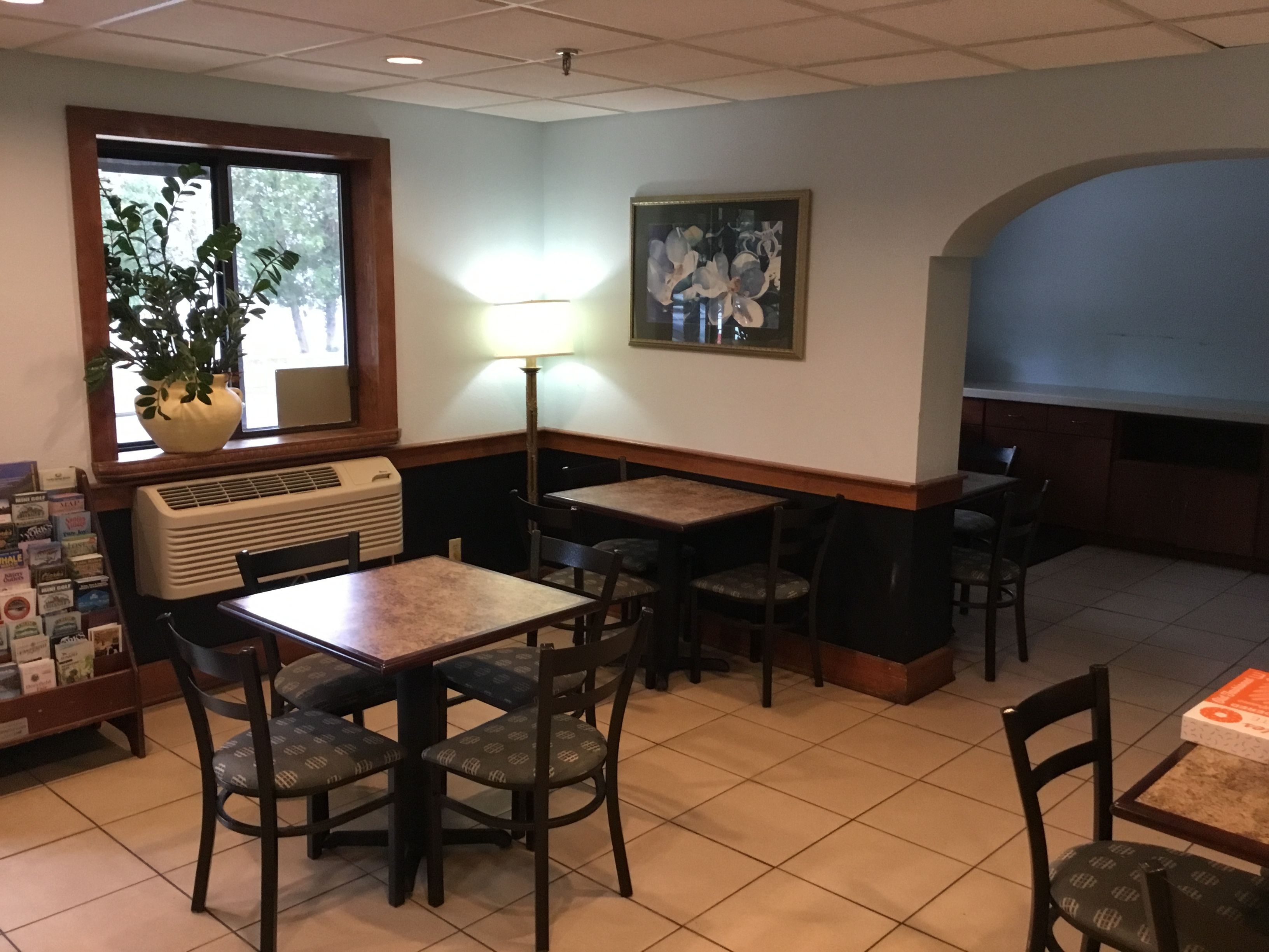 Desayuno para llevar gratuito y diario