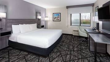 Suite, 1 cama King size, para no fumadores (Two-Room Suite) | Ropa de cama de alta calidad y escritorio