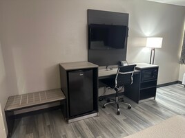 Desk, blackout drapes, iron/ironing board, free cribs/infant beds