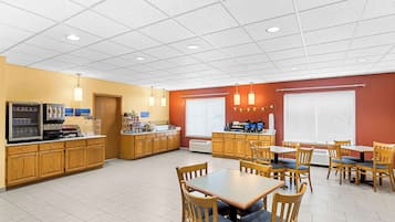 Free continental breakfast