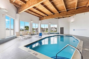 Piscine intérieure