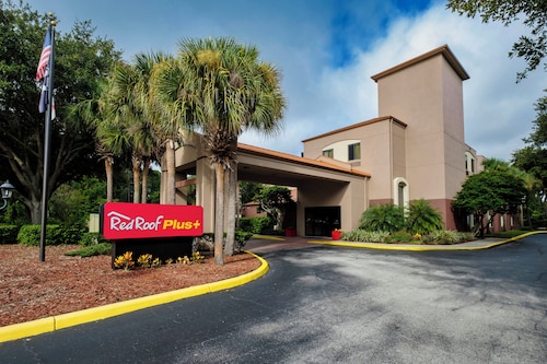 Red Roof Inn PLUS+ Palm Coast