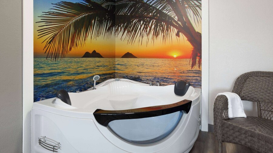 Links Bos Landen Hotel & Spa of Pella, Trademark by Wyndham