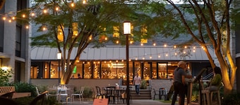 Hotel 116, A Coast Hotel Bellevue