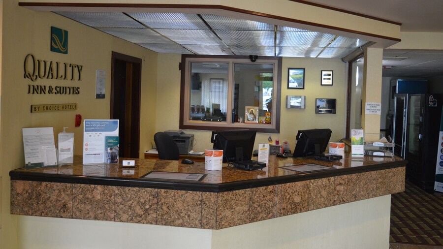 Quality Inn & Suites Lacey Olympia