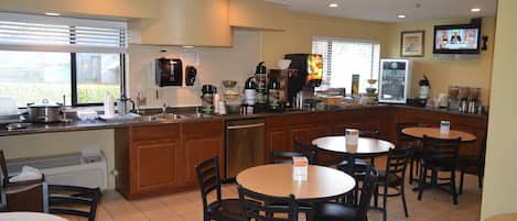 Free daily full breakfast