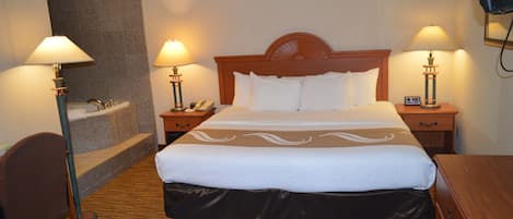 Suite, 1 King-Bett, Nichtraucher | Schreibtisch, Bügeleisen/Bügelbrett, Zustellbetten, kostenloses WLAN