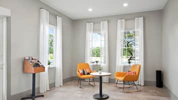 Sala de estar en el lobby