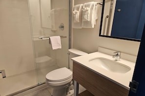 Bộ đồ giường cao cấp, trang trí khác biệt 