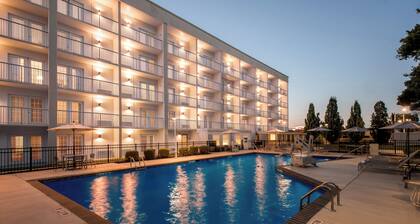 Spark by Hilton Chattanooga Downtown