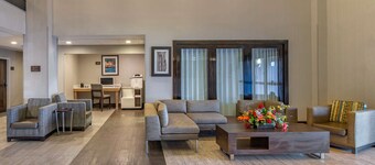 Comfort Suites Alpharetta/Roswell - Atlanta Area