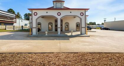 Red Roof Inn Muscle Shoals