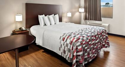 Red Roof Inn Muscle Shoals