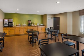 Free daily full breakfast