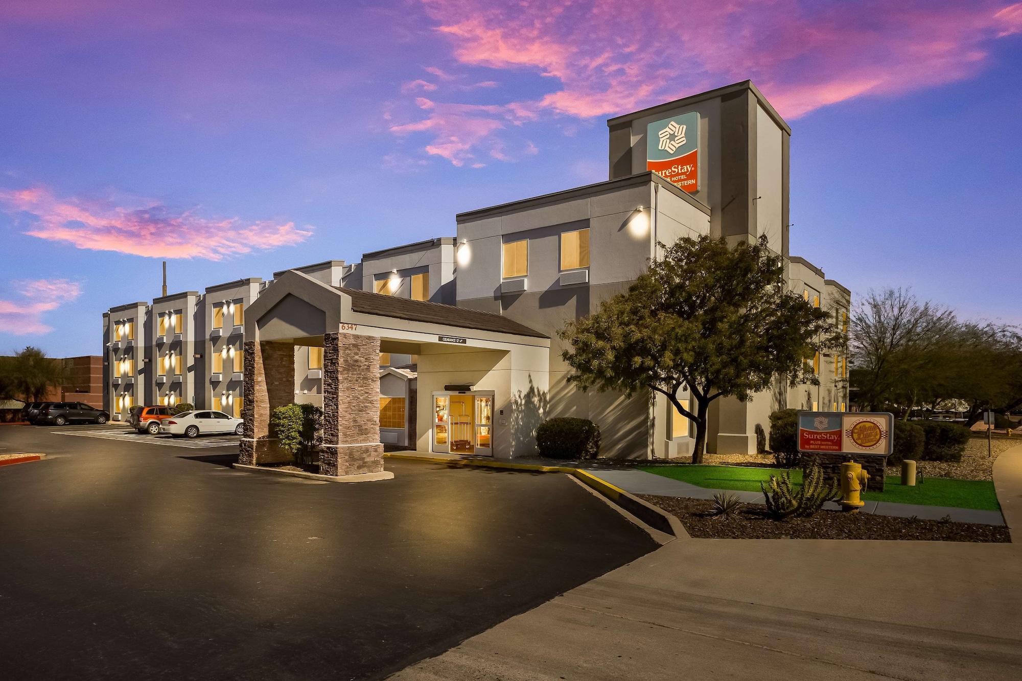 2 Star Hotels