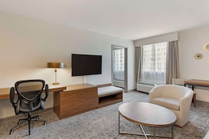 Premium bedding, pillowtop beds, in-room safe, desk