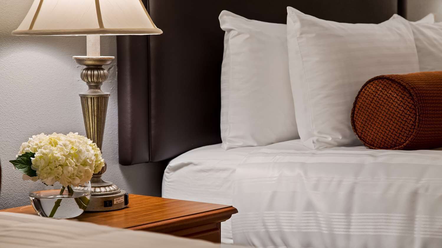 Premium bedding, pillowtop beds, in-room safe, desk