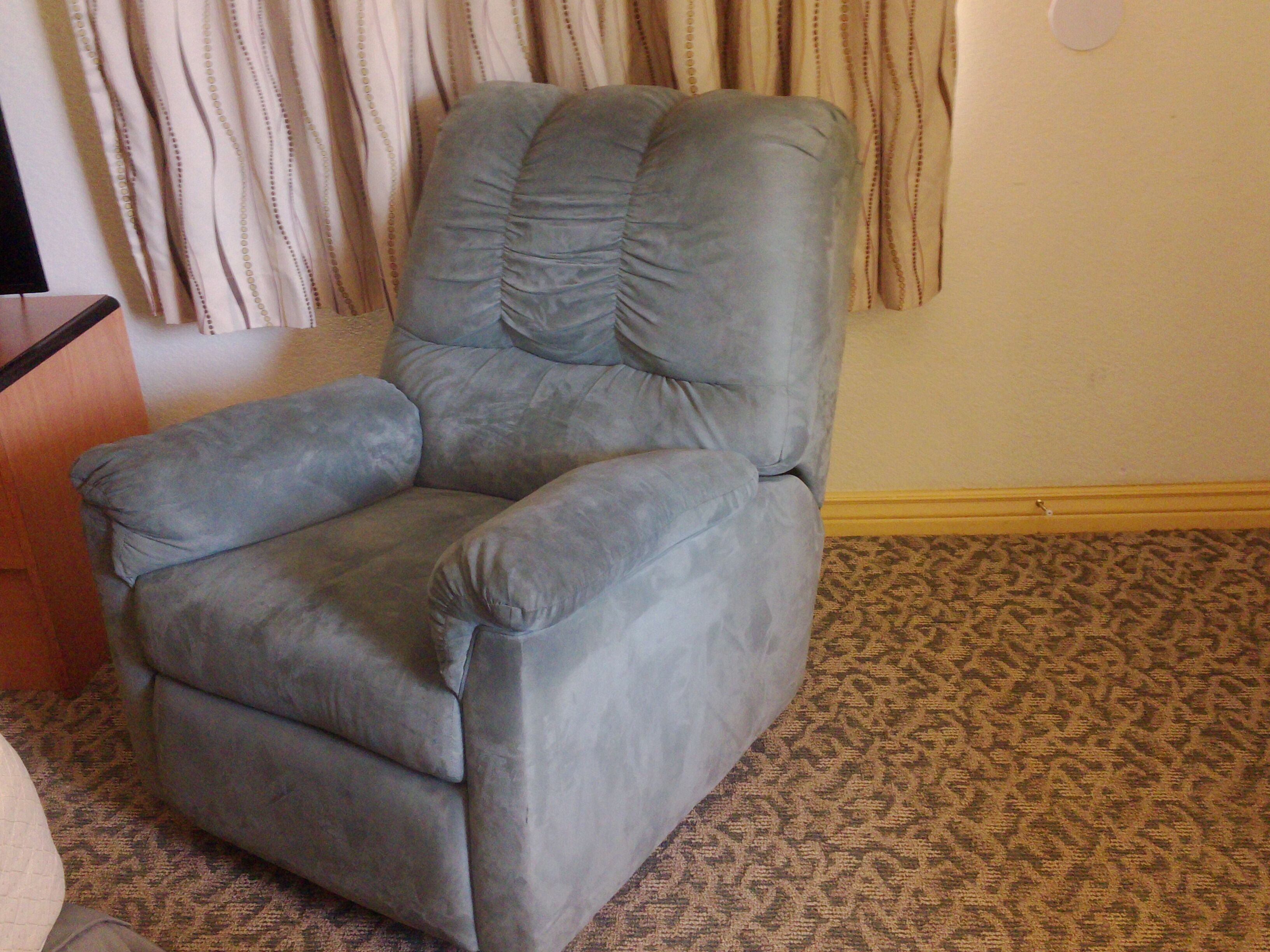 standard room, 1 king bed | 1 bedroom, desk, iron/ironing board, free wifi